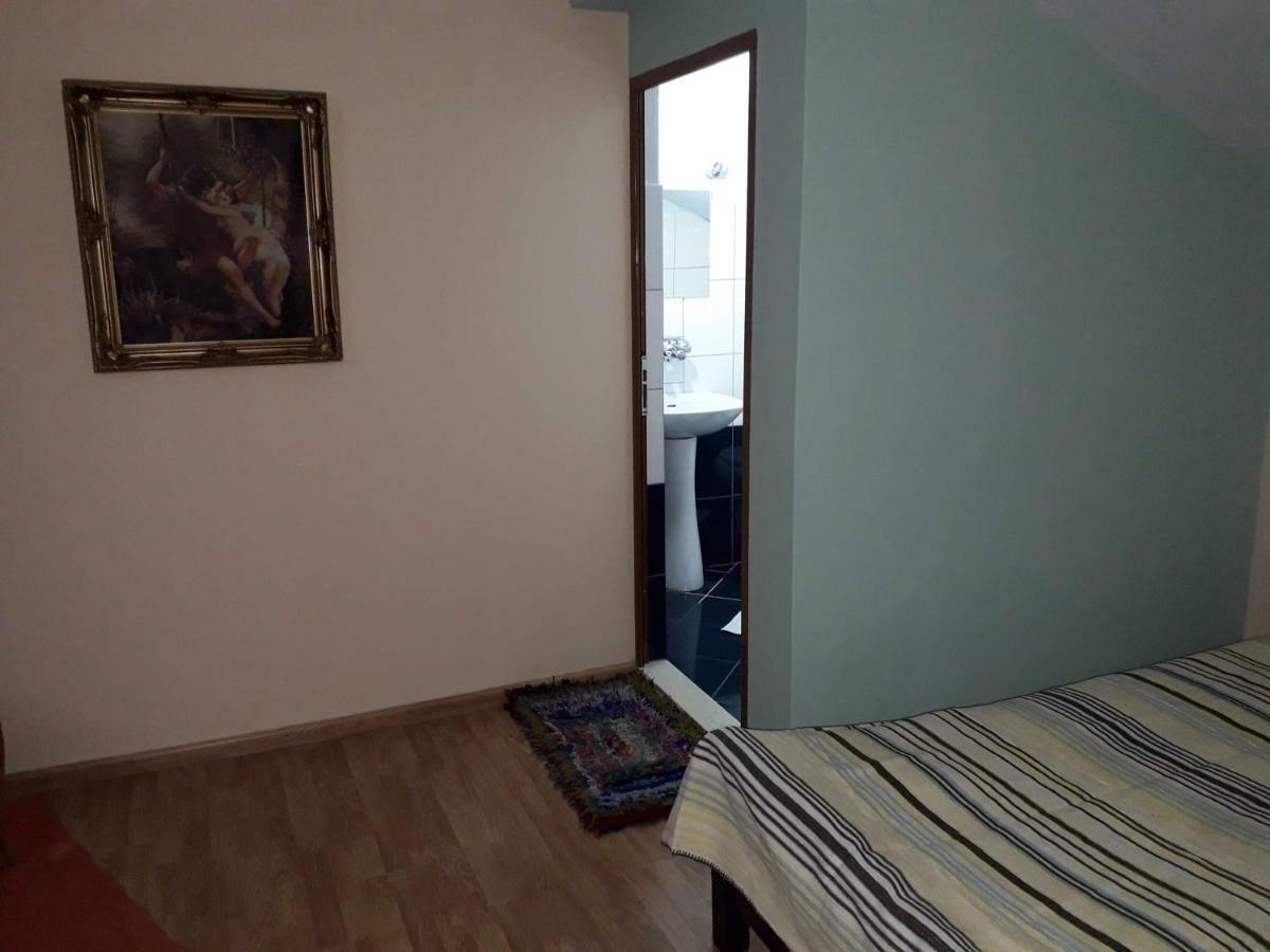 Vila Verd Korce Exterior photo